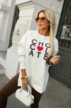 CandyTM BLUZA BAWEŁNIANA OVERISZE OCIEPLANA Z NAPISEM CHOCOLATE ECRU