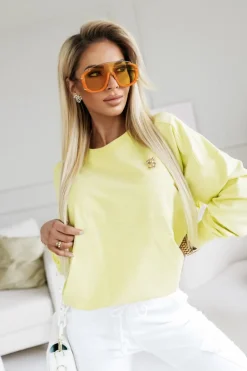 CandyTM BLUZA BAWEŁNIANA TINY Z OZDOBNĄ BROSZKĄ ŻÓŁTA