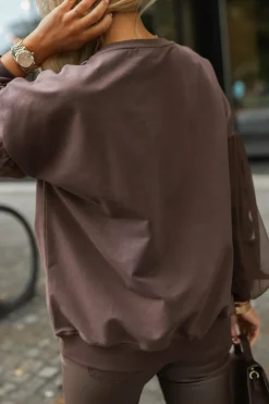 CandyTM BLUZA BAWEŁNIANA Z OZDOBNYMI CYRKONIAMI Z SIATECZKOWYMI RĘKAWAMI CZEKOLADOWA