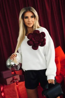 CandyTM BLUZA OVERSIZE OCIEPLANA Z ODPINANYM KWIATEM 3D BIAŁA