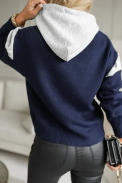 CandyTM BLUZA SWETERKOWA SARA Z KAPTUREM GRANATOWO-SZARA