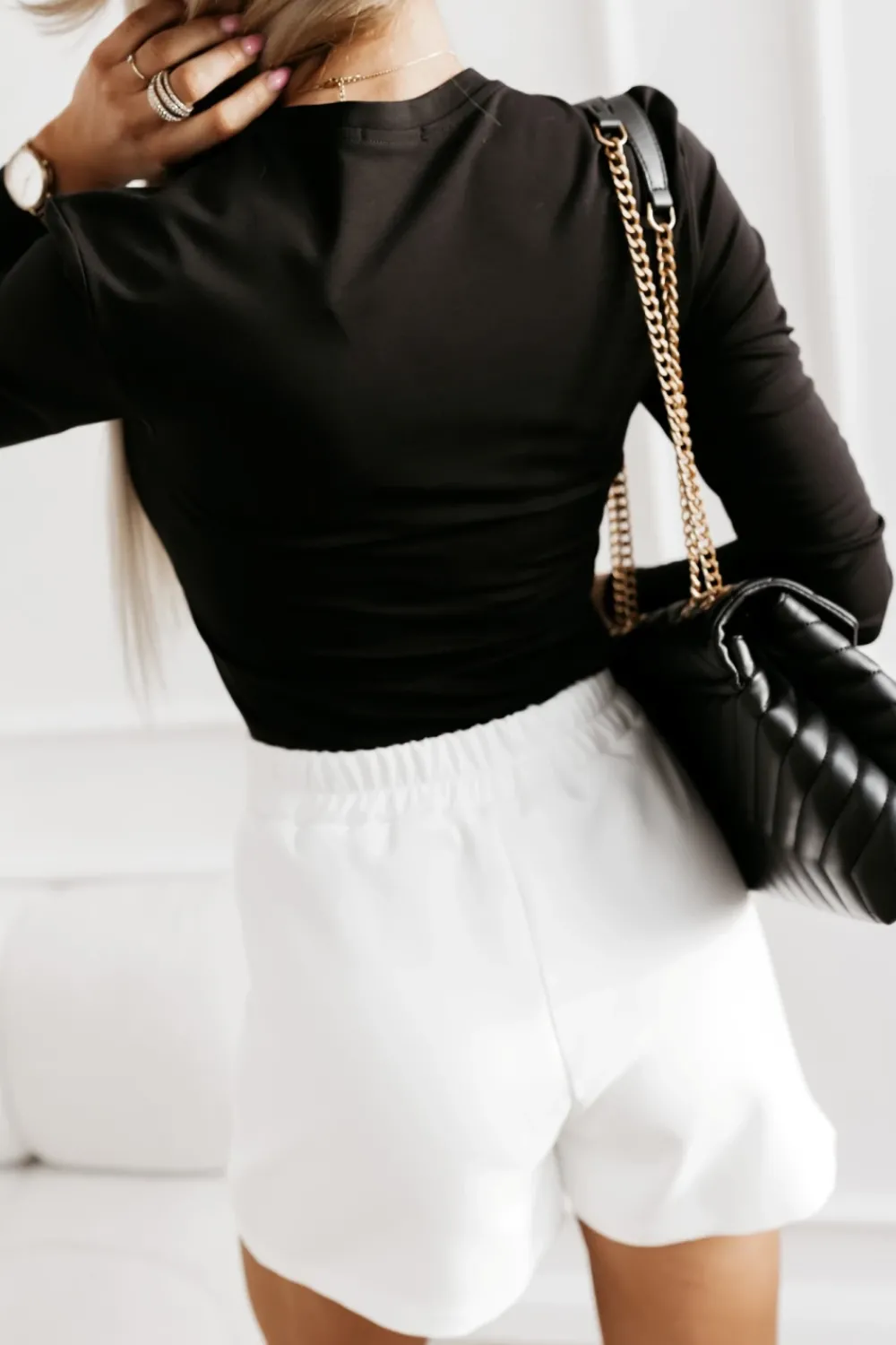 CandyTM BLUZKA BASIC EDAN Z OZDOBNYMI GUZIKAMI NA MANKIETACH CZARNA