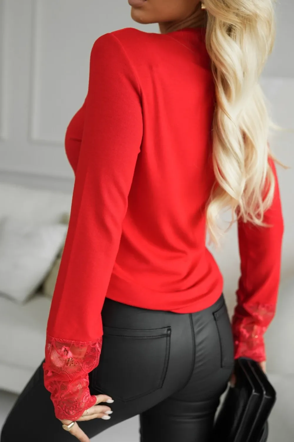 CandyTM BLUZKA BAWEŁNIANA ALICE ZDOBIONA KORONKĄ I CYRKONIAMI CZERWONA