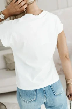 CandyTM BLUZKA BAWEŁNIANA Z AŻUROWĄ WSTAWKĄ NA DEKOLCIE BIAŁA