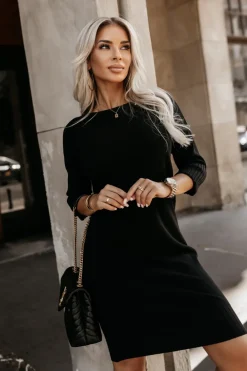 CandyTM SUKIENKA SWETERKOWA Z WISKOZY Z RĘKAWEM 3/4 CZARNA