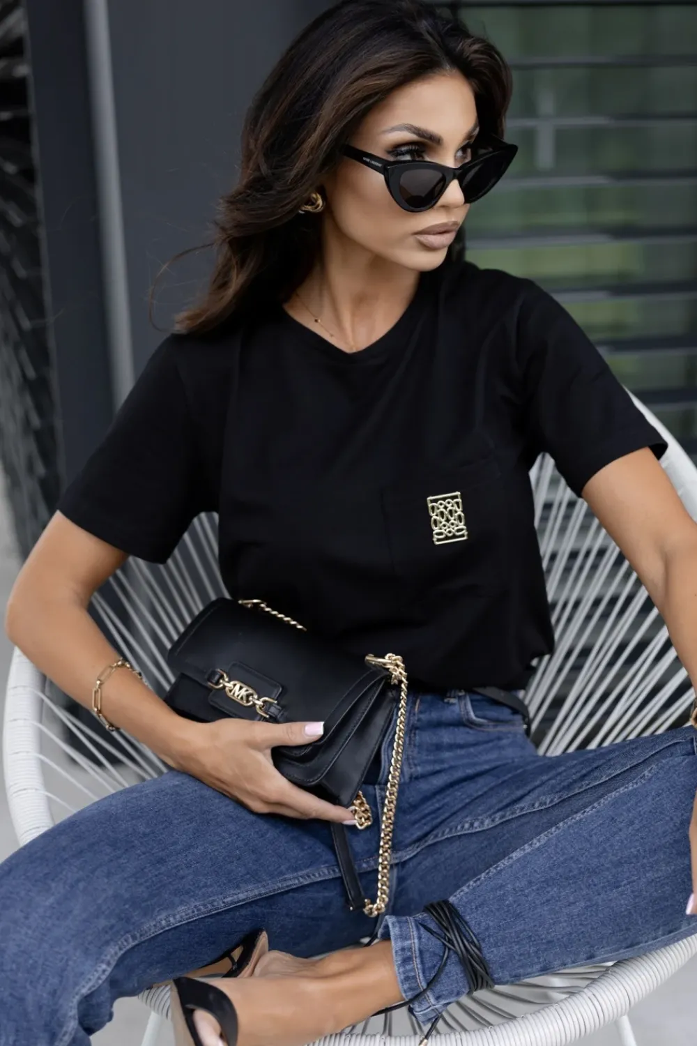 CandyTM T-SHIRT BAWEŁNIANY Z KIESZONKĄ I OZDOBNYM ELEMENTEM CZARNY