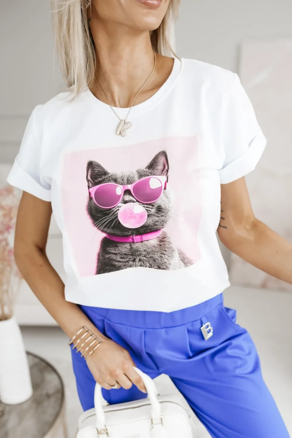 CandyTM T-SHIRT BAWEŁNIANY Z NADRUKIEM KOTEK W OKULARACH BIAŁY