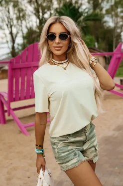 CandyTM T-SHIRT BAWEŁNIANY Z NAPISEM EVERYTHING IS A CHOICE BEŻOWY