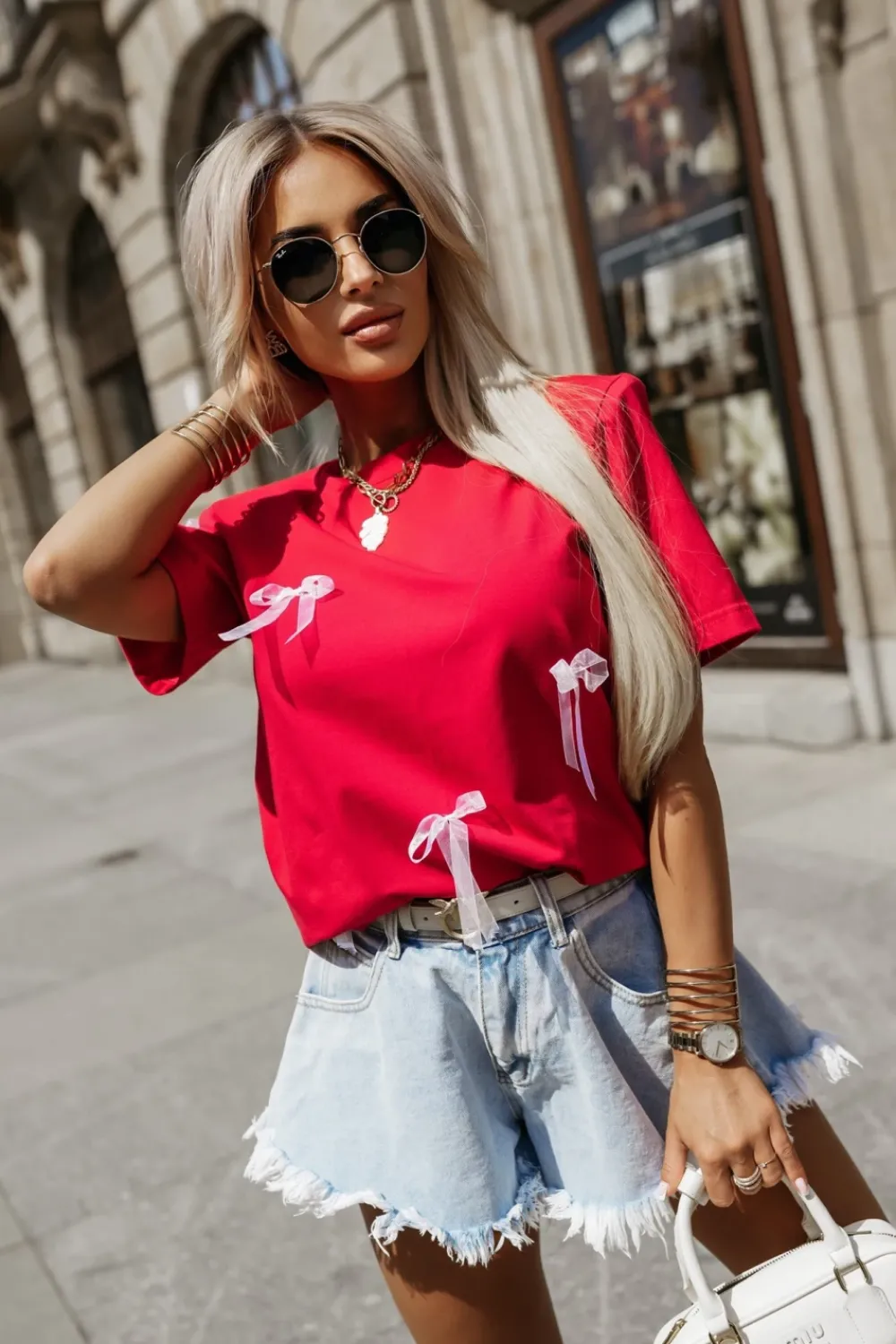 CandyTM T-SHIRT BAWEŁNIANY Z PODUSZKAMI NA RAMIONACH W KOKARDKI CZERWONY