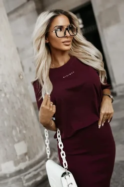 CandyTM T-SHIRT OVERSIZE MINIMAL BURGUNDOWY